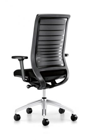 Interstuhl_Hero_Standard_schwarz_Rückenansicht